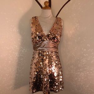 Dazzling rose gold dress!!!